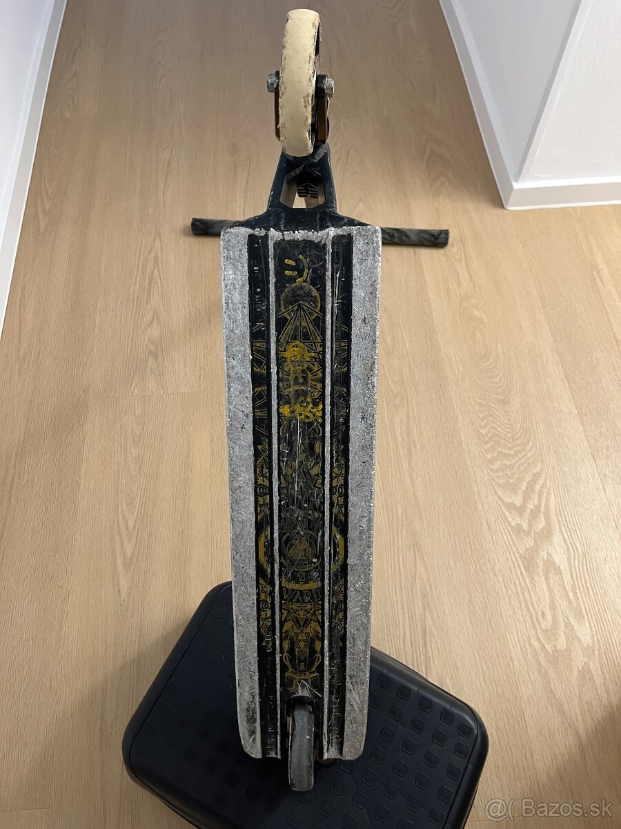 Custom freestyle kolobežka - 7