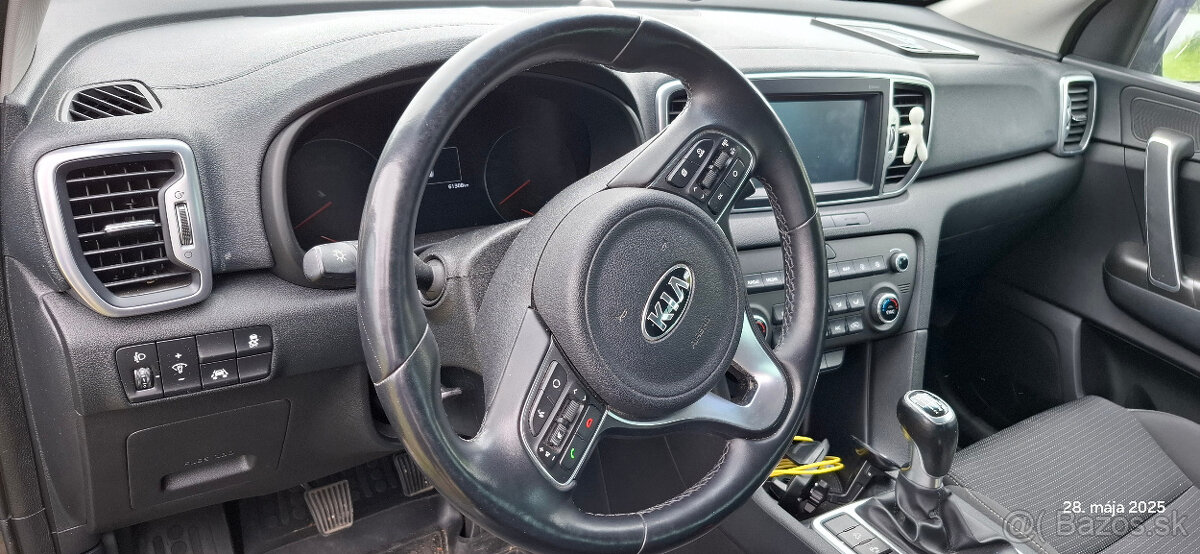 Predam Kia Sportage 1.6 GDi Benzin. 97Kw.62000km - 7