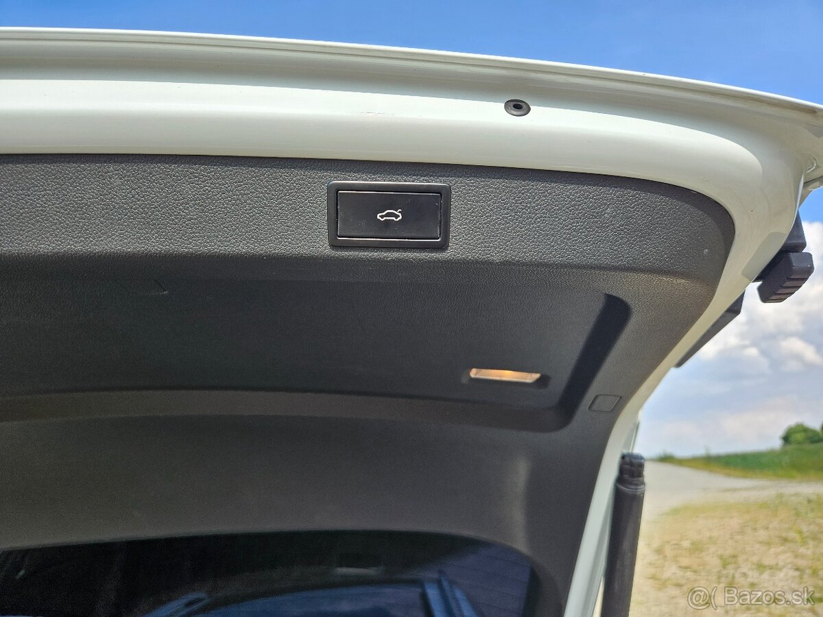 Skoda Superb Combi L&K 4x4 2.0tdi - 7