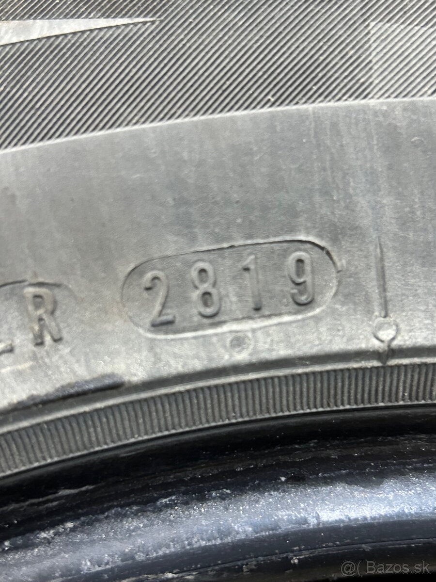 235/55 R17 Nexen zimné Pneu - 7