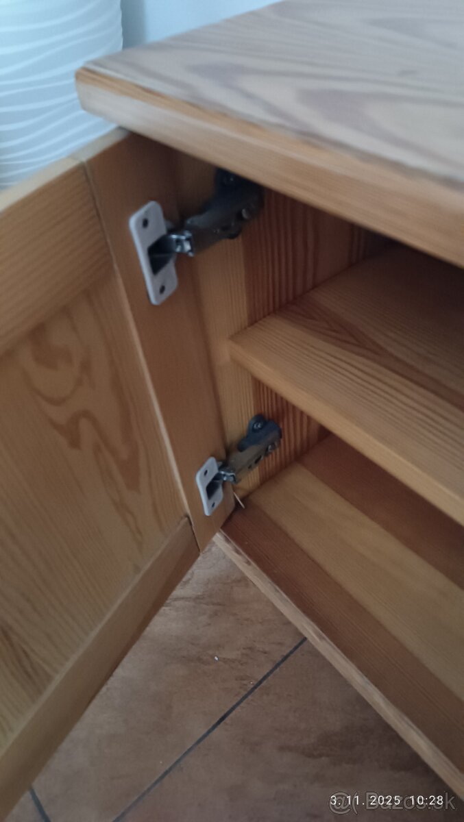 Skrinka - botník MASIV - 7