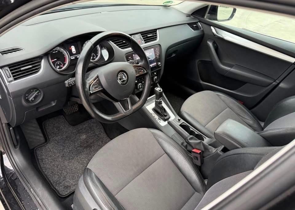 Škoda Octavia Combi 1.6 TDI 115k Ambition DSG - 7