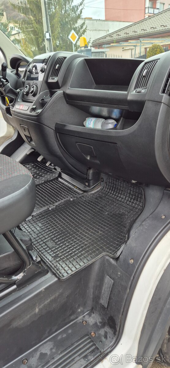 Predam Citroen Jumper2.0 HDI rok výroby 2017. - 7