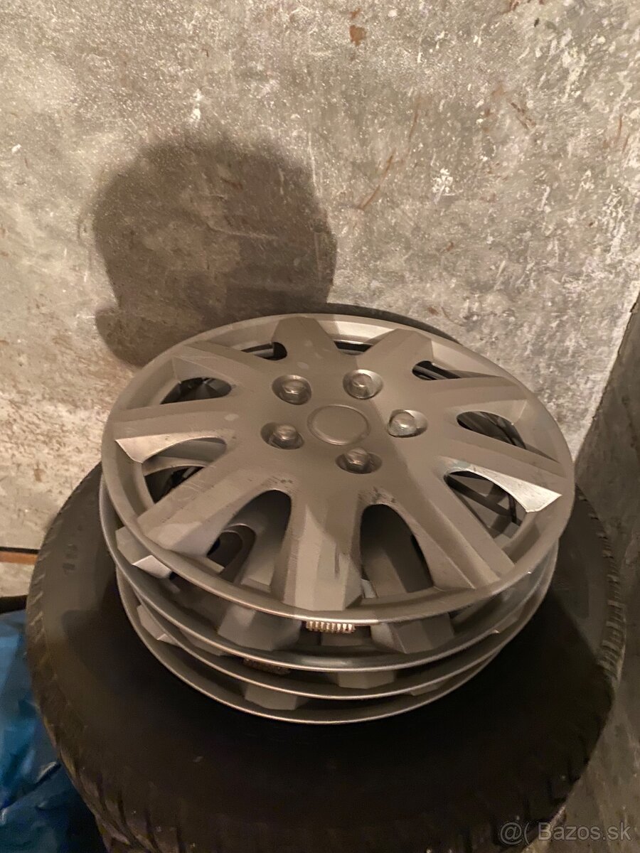 Predám komplet zimné kolesá s diskami - 7