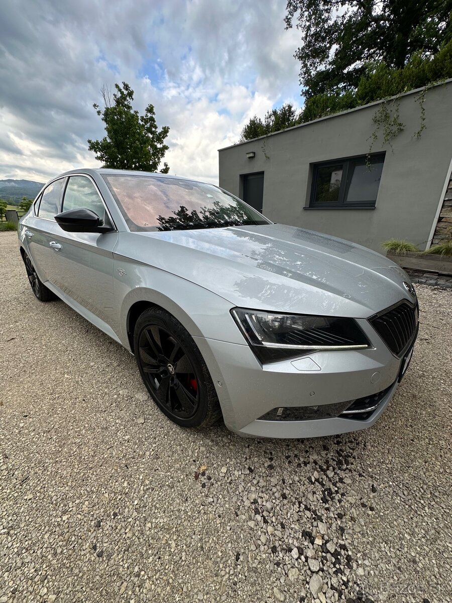 Škoda superb 3 L&K 140kw 4x4 - 7