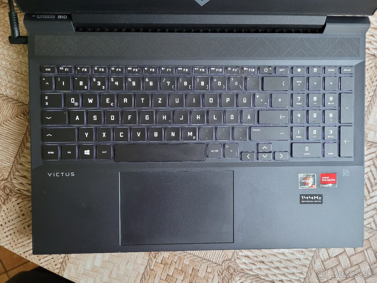 Rezervované Herný, Ryzen 5 5600H, RX 5500M, až 64 GB, až 3TB - 7