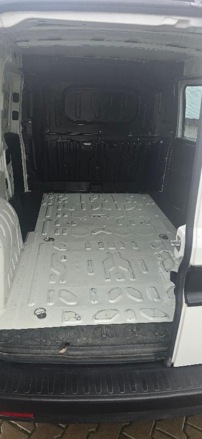 Opel Combo Maxi 1.4i + CNG rok-2014 najeto -180tis/km. DPH - 7