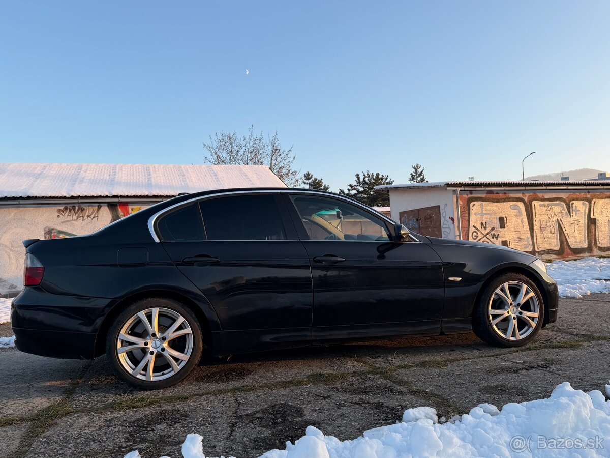 BMW e90 330i 190kw 2006 automat, NOVÁ STK/EK - 7