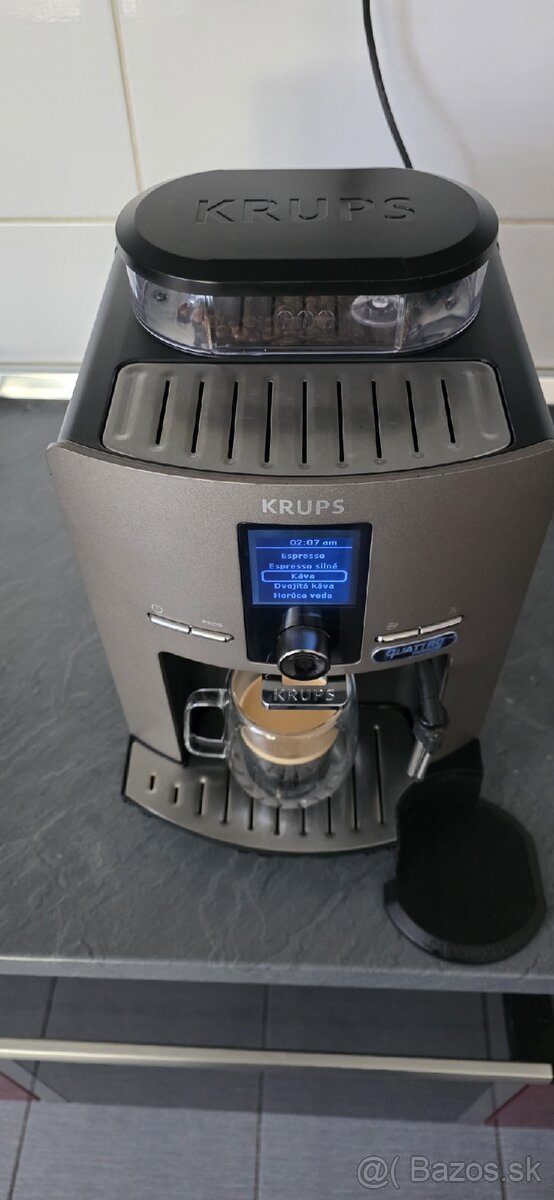 Kávovar Krups EA82 - 7