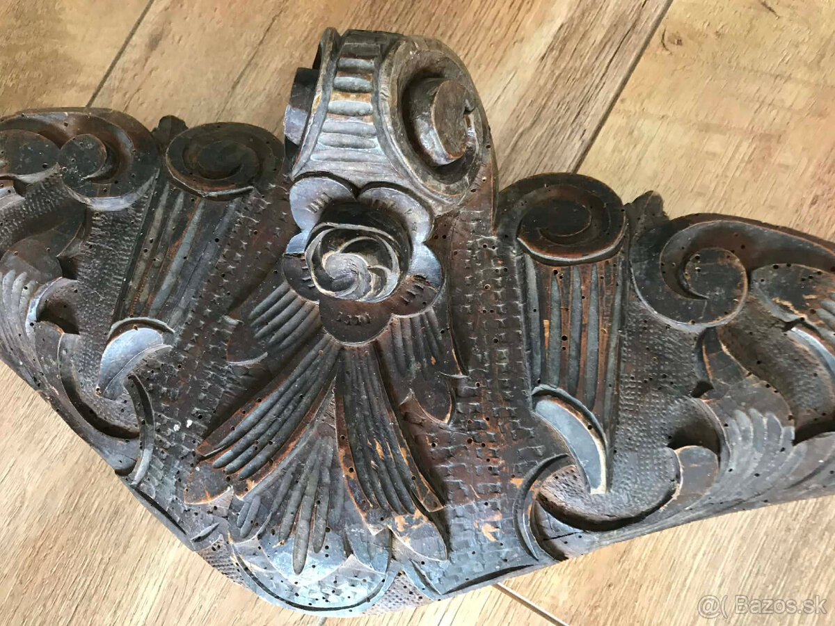 starý relief drevený - 7