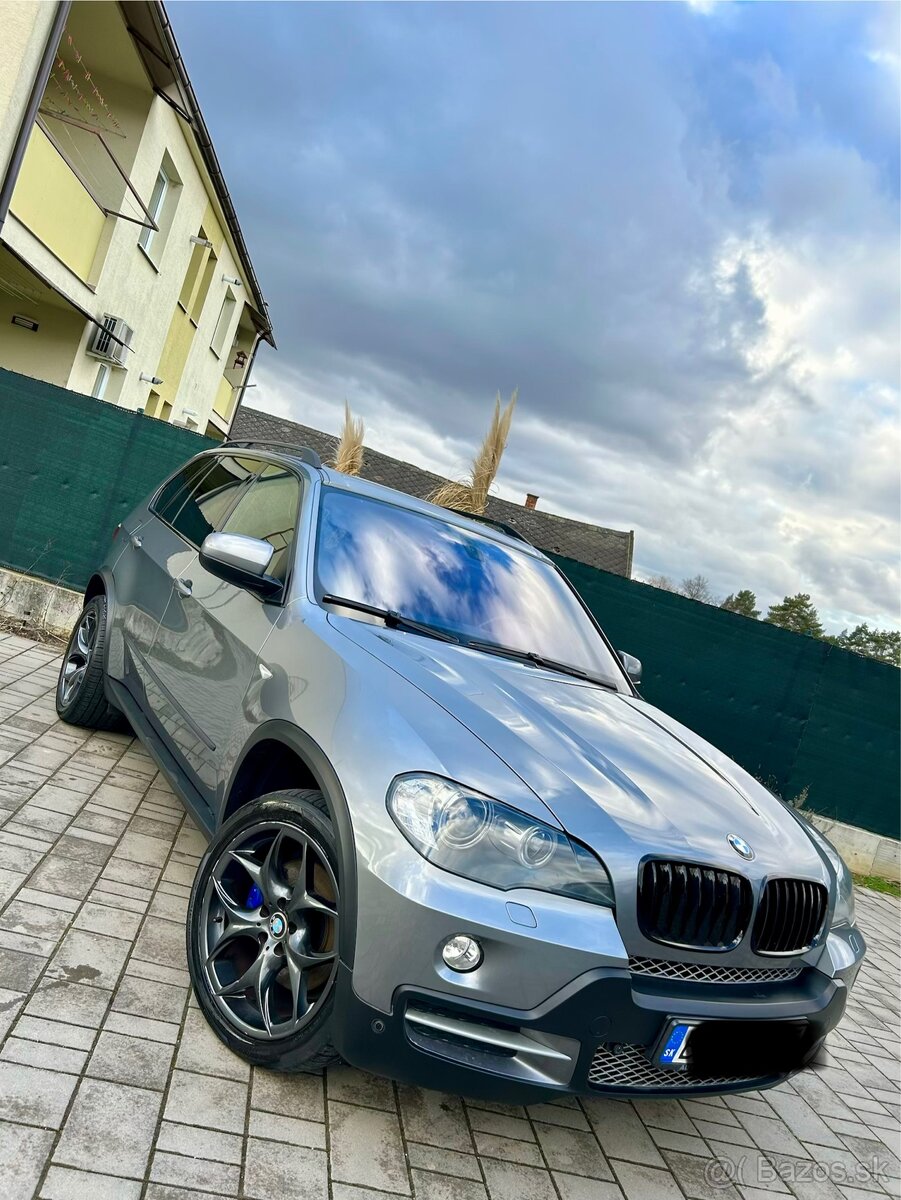 BMW X5 E70 3.0D - 7