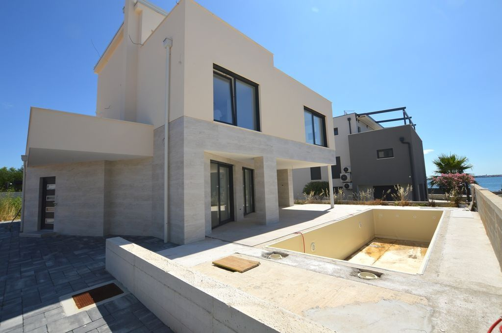 Vila na pláži, Privlaka, bazén, pozemok 4,8á, najvyhľadávane - 7