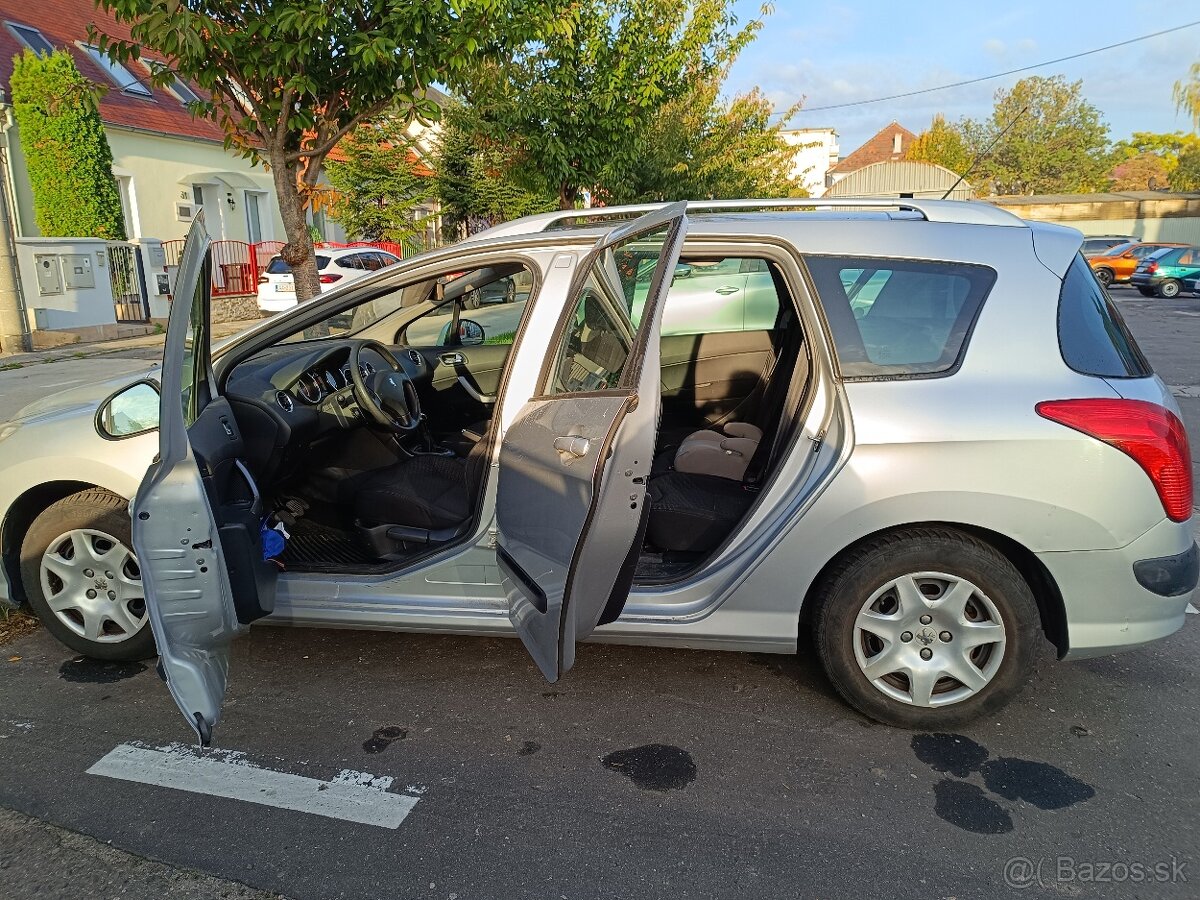 Predám Peugeot 308 SW 1.6 HDi, 162 000 km, klimat., tempomat - 7