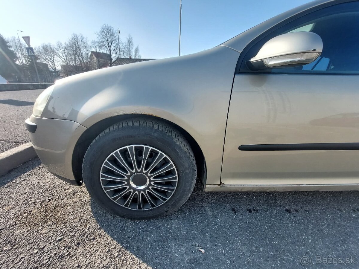 VW Golf 5 1.4 55kw - 7