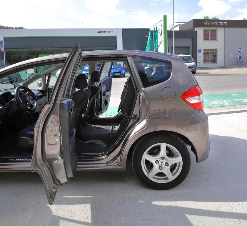 Honda Jazz 1,4VTEC +plyn 2012 LPG - 7
