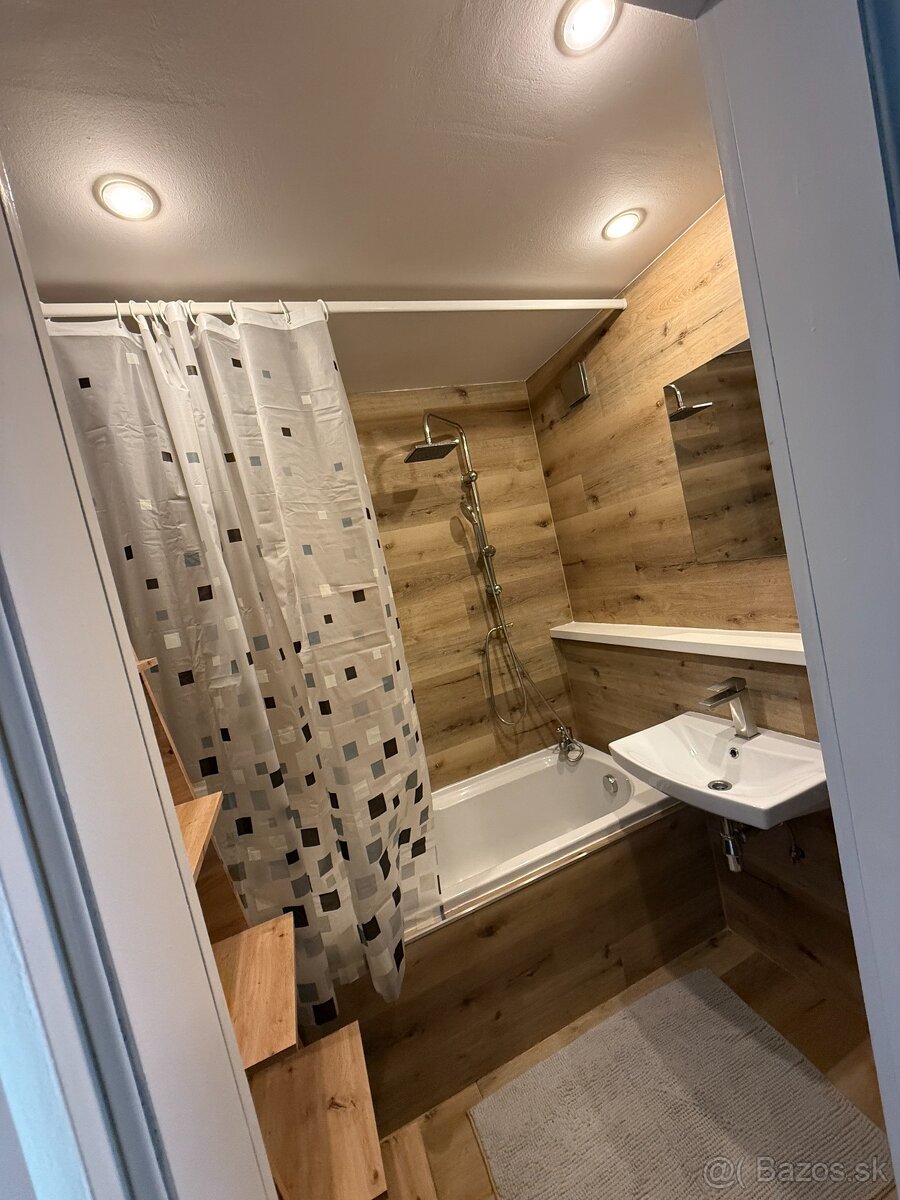 3 izb.byt Košice-Západ, Michalovská, 4p. 76m2, lodžia - 7