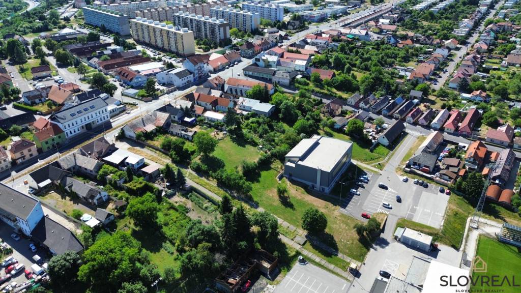 SLOVREAL predaj pozemku Žiar nad Hronom, 2149 m2 - 7