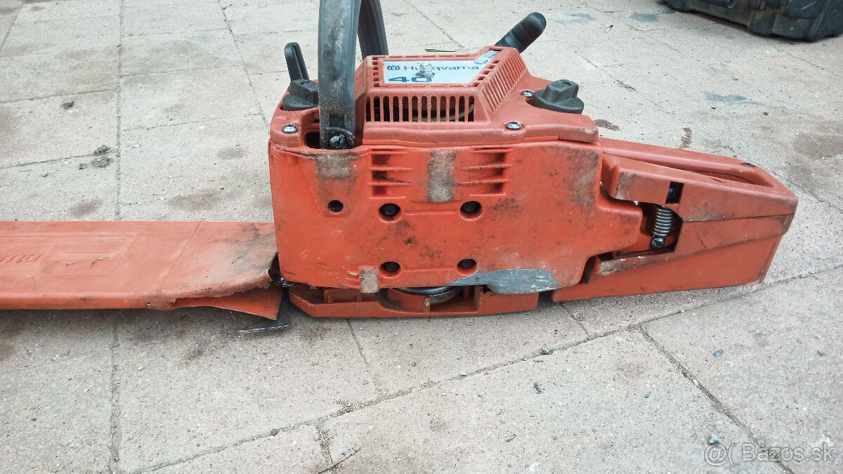 Husqvarna 40 motorová pila - 7
