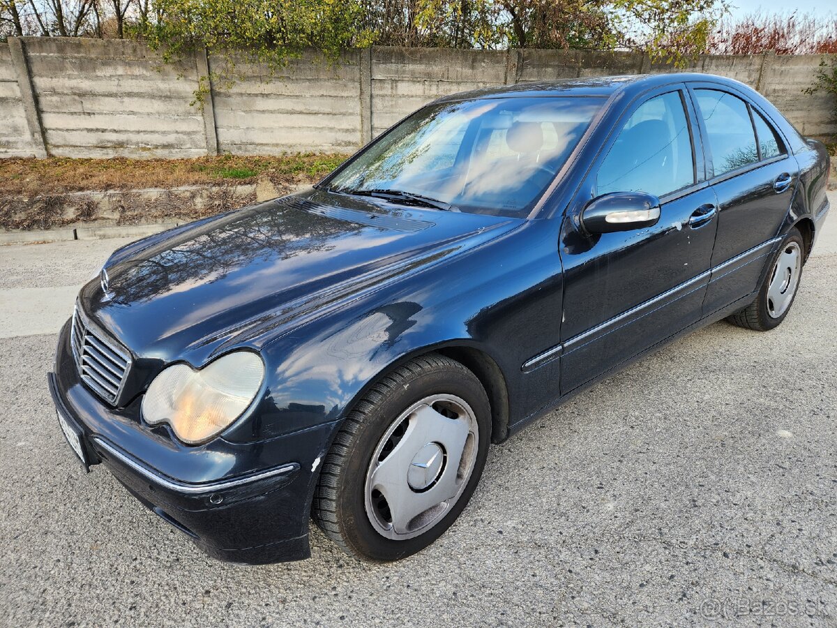 Mercedes C 320 - 7