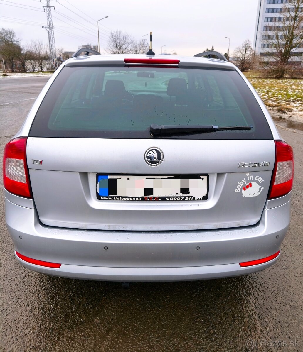 Škoda Octavia combi 2.0TDI - 7