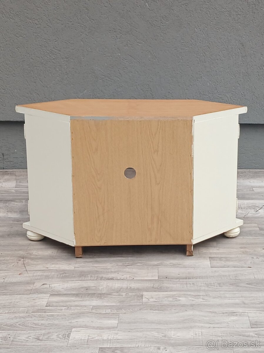 Skrinka šesťuholníková. - 7