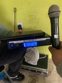 elektro voice - 7