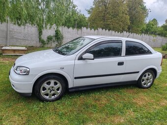 Opel ASTRA - 7