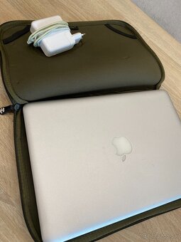 MacBook PRO 2010, 13", 6GB RAM, SSD + 500GB HDD - 7