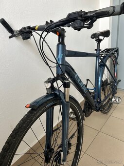 Trekingovy bicykel Cube Delhi pro - 7