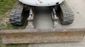 Predam minibager Bobcat - 7