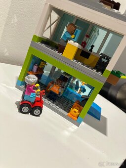 Lego City Bytový Dom - 7