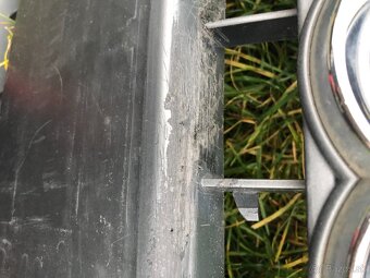 Maska audi a5 07-11 8T0 mrizka do nárazníku znak - 7