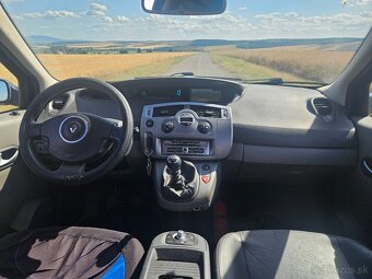 Renault Megane Scénic - 7