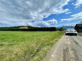 Na predaj: Stavebný pozemok s výhľadom na Nízke Tatry – Doln - 7