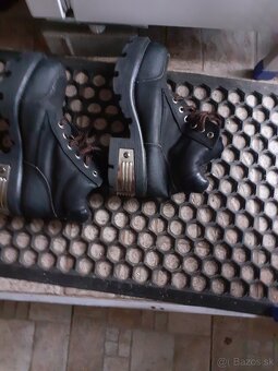 Predam damske masivne tazke topanky - 7