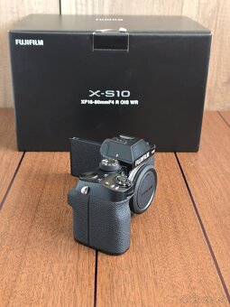 Fujifilm X-S10 - 4 objektívy - 7