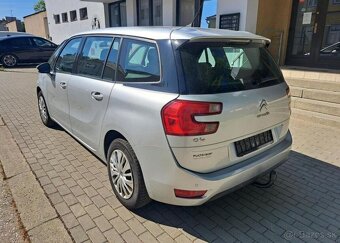 Citroën Grand C4 Picasso 1,6 e-HDi 115 ETG6 Intensive nafta - 7