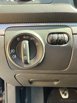 VW Golf 5 1.9 TDI 77KW R-Line - 7
