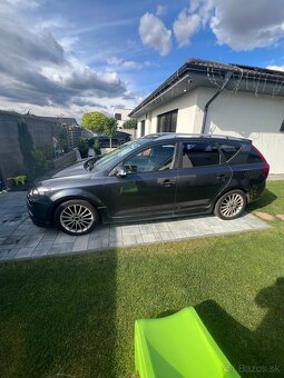 KIA Cee’d Sporty Wagon 1.6 CRDi EX - 7