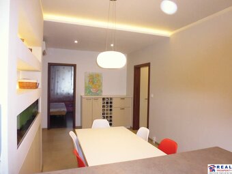TOP ZREKONŠTRUOVANÝ+ ZARIAD. 5-izb. byt 95 m2+ loggia, vlast - 7