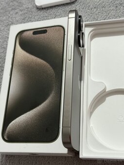 Predám Apple iPhone 15 PRO 128GB Natural Titán Stav Nového - 7