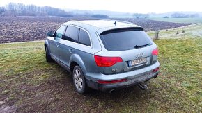 Audi Q7 - 7