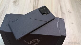 Vymenim Asus Rog Phone 8 Pro 16/512gb zaruka do 02/26 Alza - 7