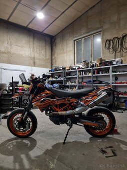 KTM SMC 690 R Supermoto - 7