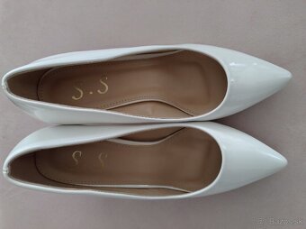 Predám biele lodičky ( svadobné) - 7