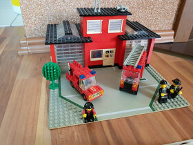Lego Classic Town 6382 a 6384 Fire a Police station - 7