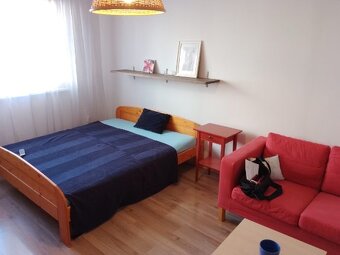 LATORICKÁ pri OC TESCO HRON, komplet zariadený 1-IZB byt - 7