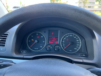 Volkswagen Golf 1.9 TDI - 7