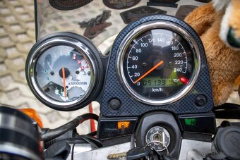 Suzuki SV 650 - 7