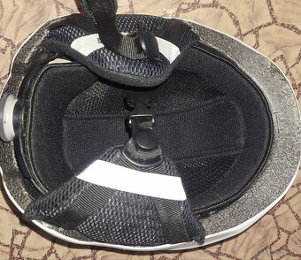 Snowboardová, lyžiarska prilba - 7